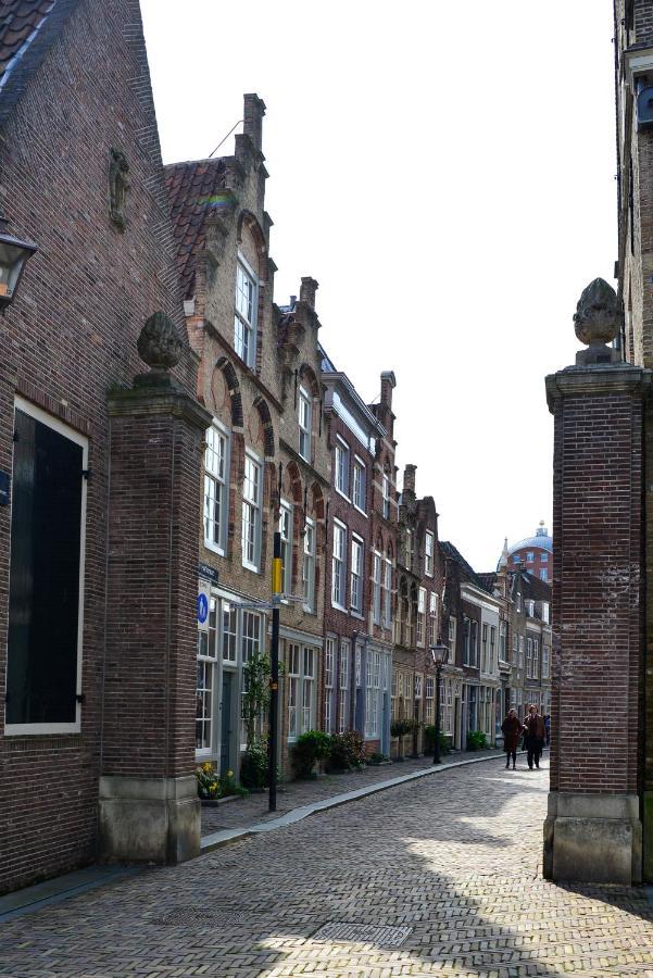 B & B Meet The Dutch Ridderkerk Exterior photo